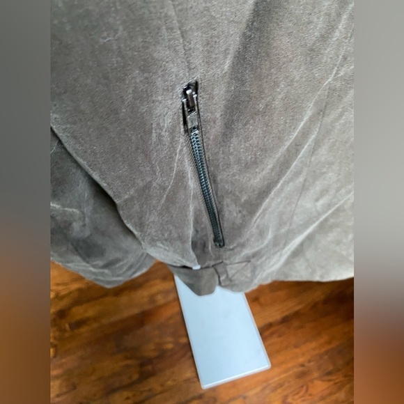 ASTR Gray Grey Suede Moto Jacket Edgy Casual Streetwear Downtown Valentines Day - Picture 7 of 12